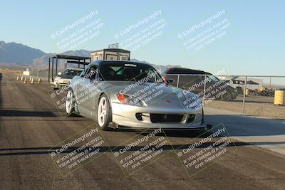 media/Oct-24-2025-Doghouse Garage (Fri) [[783d2ff07a]]/0-Pre Grid/